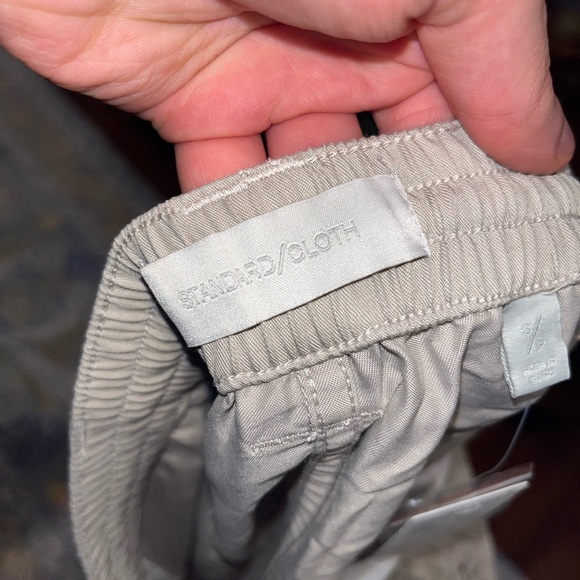 Standard Cloth Split Hem Trouser
UO - Picture 7 of 8